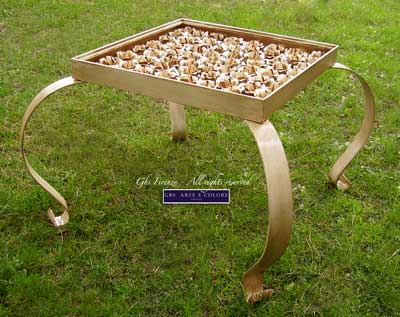 coffee table with roses and Glass top