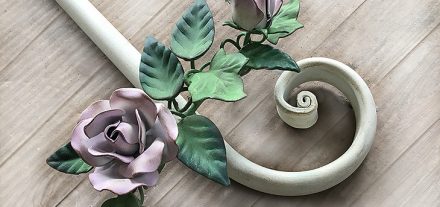 Rose e Bocci Curtain Rod. Wrought iron. Made to measure.