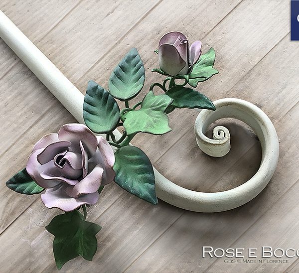 Rose e Bocci Curtain Rod. Wrought iron. Made to measure.